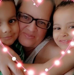 Meet your Posher, Angela